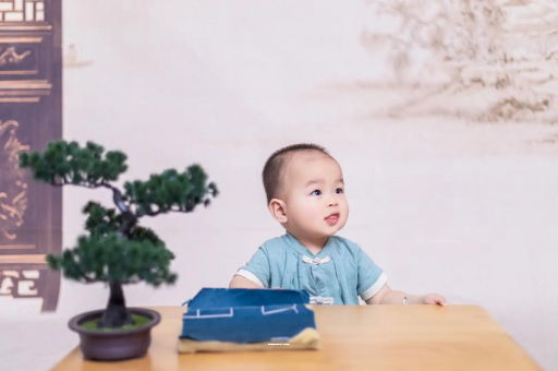代怀包生男孩医院孕妇打喷嚏正确姿势
